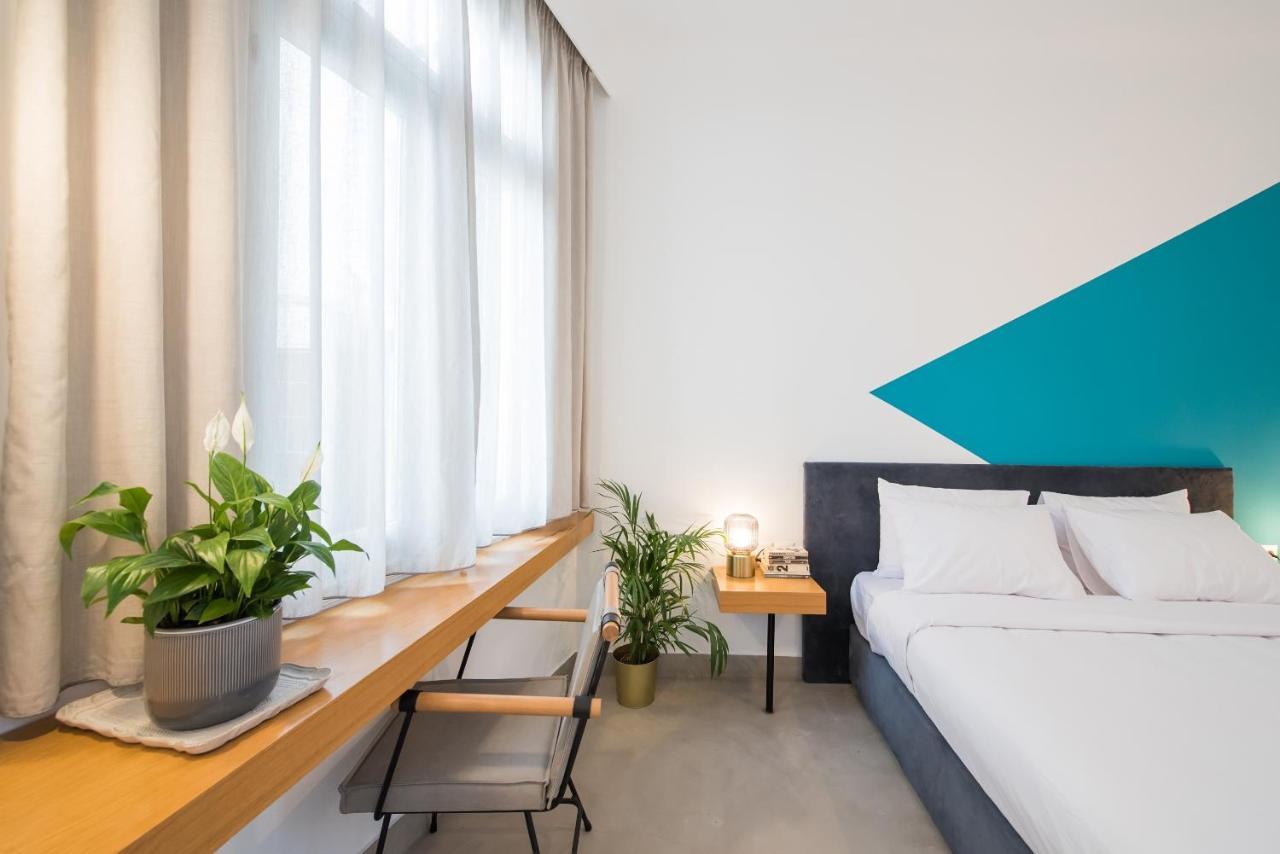 Monk Monastiraki Suites Athena Bagian luar foto