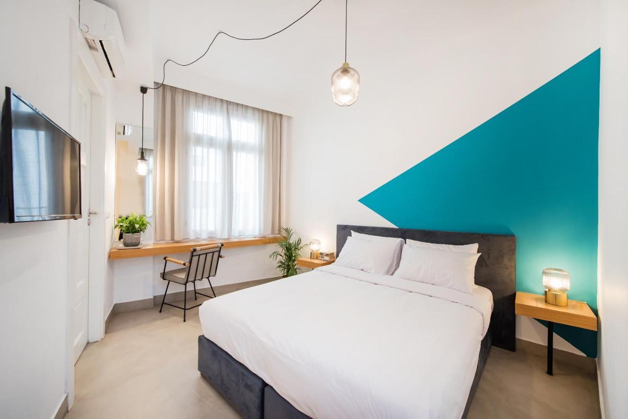 Monk Monastiraki Suites Athena Bagian luar foto