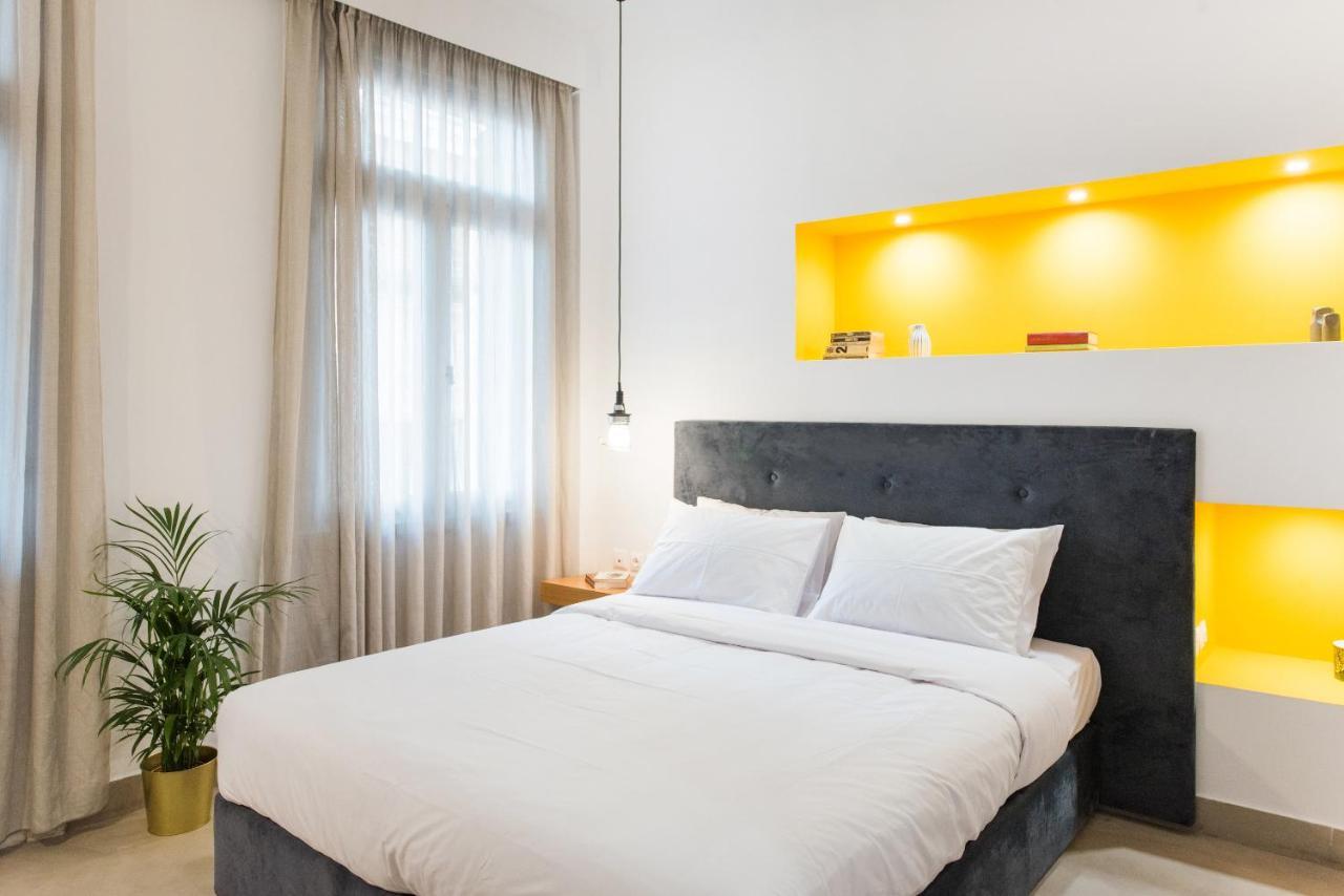 Monk Monastiraki Suites Athena Bagian luar foto