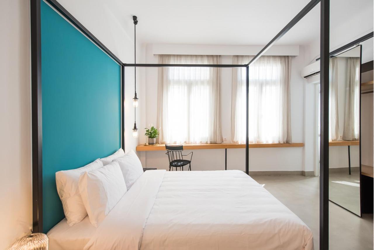 Monk Monastiraki Suites Athena Bagian luar foto