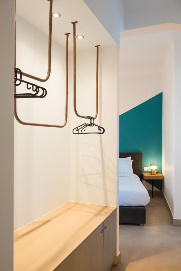 Monk Monastiraki Suites Athena Bagian luar foto