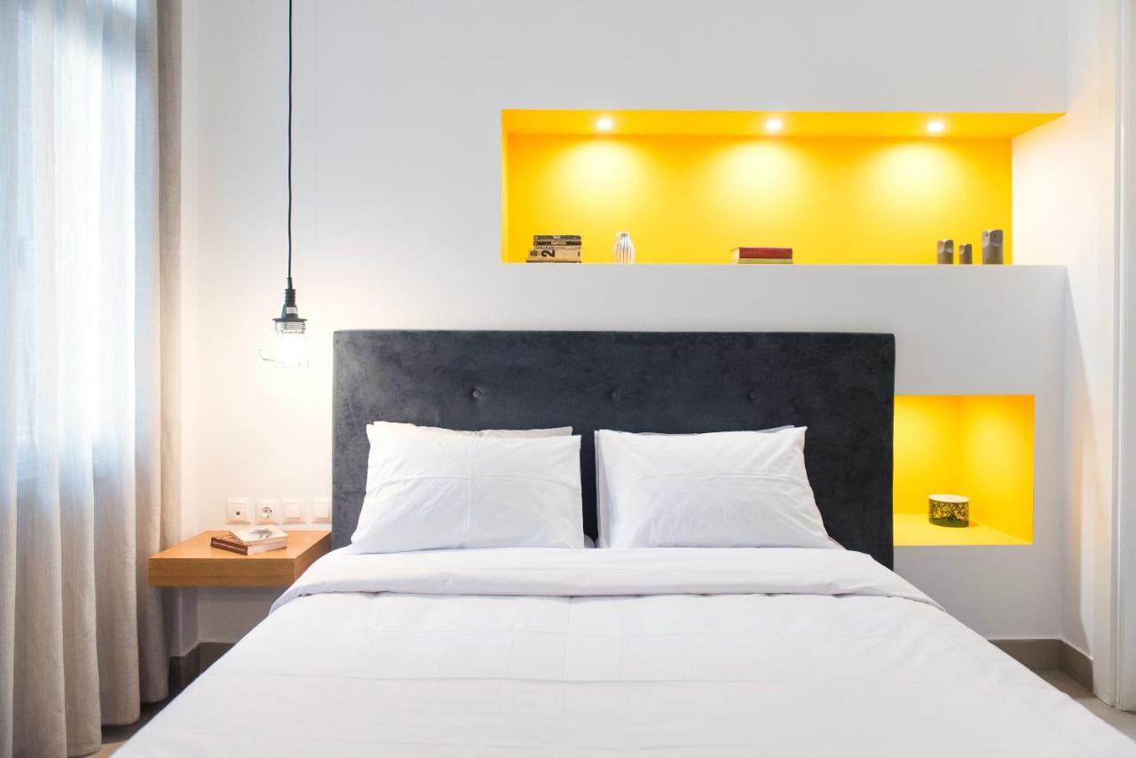 Monk Monastiraki Suites Athena Bagian luar foto