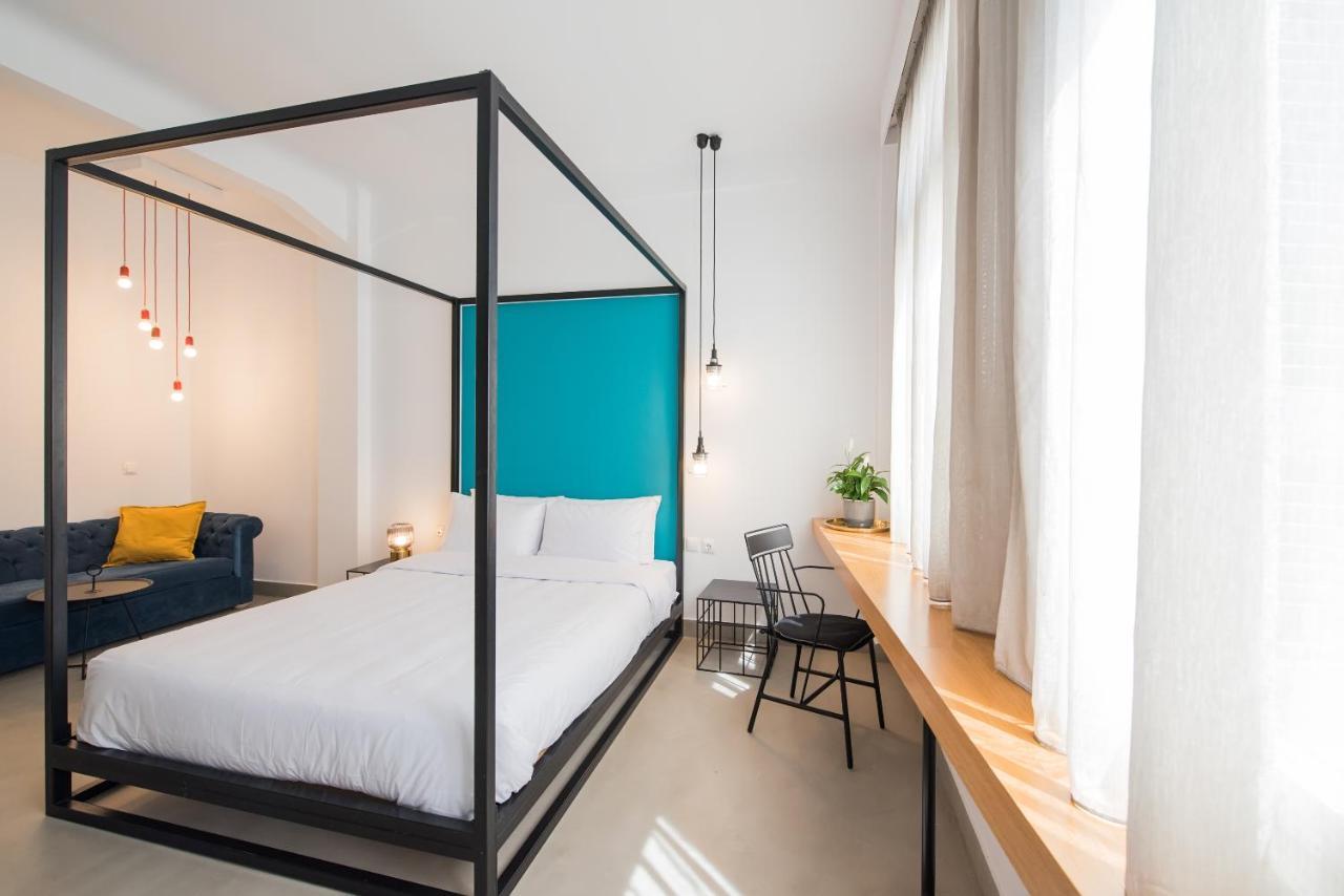 Monk Monastiraki Suites Athena Bagian luar foto