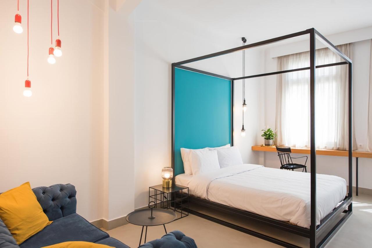 Monk Monastiraki Suites Athena Bagian luar foto